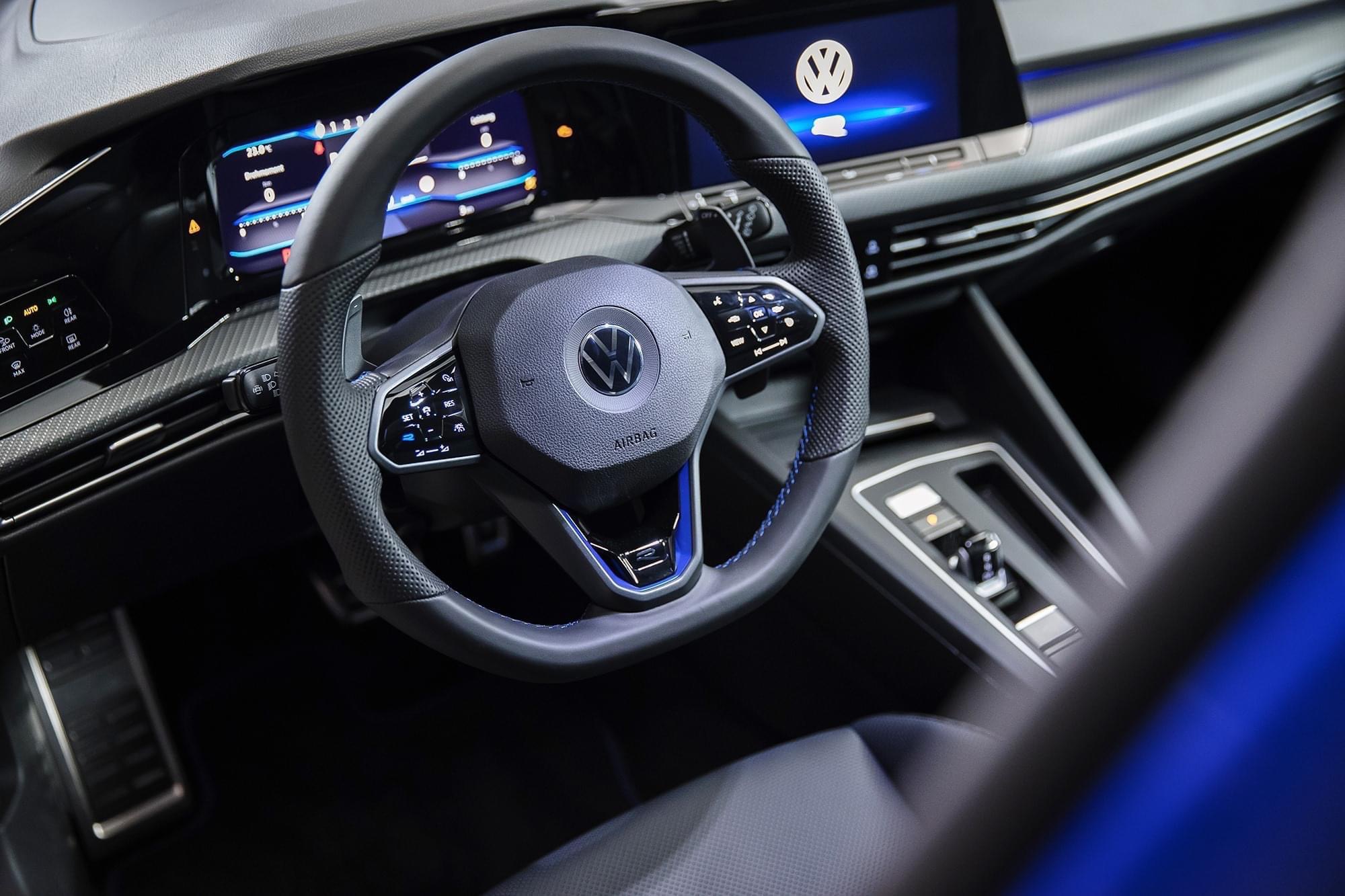 Nouvelle Golf 8 R, photo de l'intérieur