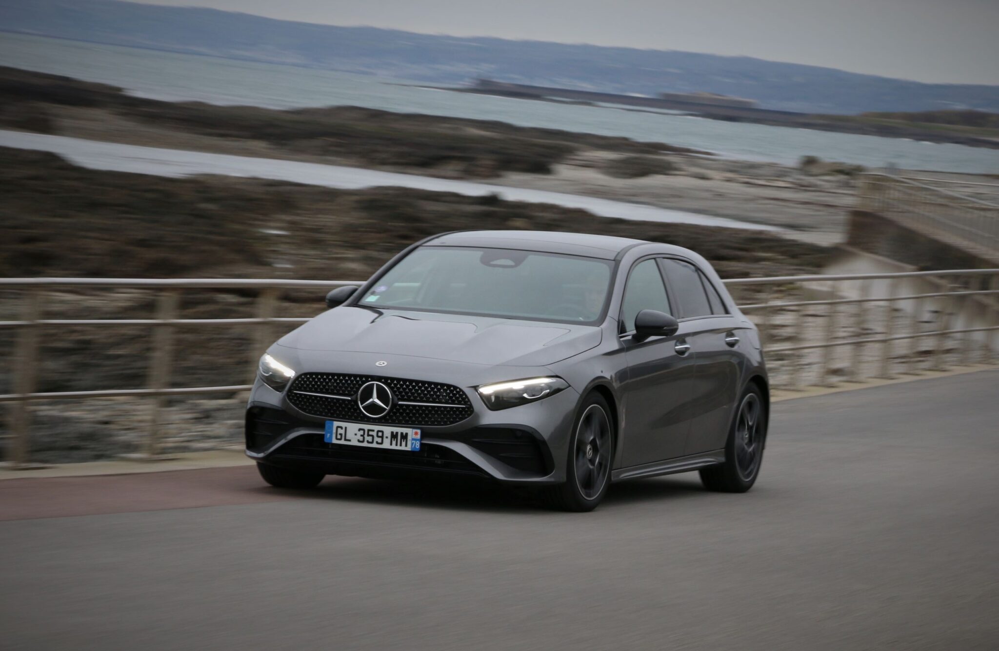 ESSAI Mercedes Classe A 180 restylée (2023) quoi de neuf pour la moins chère des Mercedes